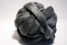 Load image into Gallery viewer, Essential Merino